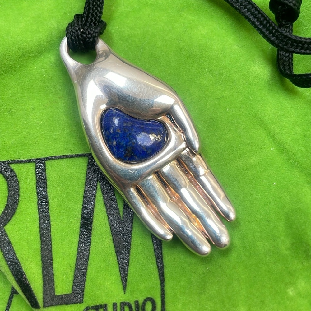 RLM Studio Sterling silver Open Hand/Heart pendant/talisman - Picture 4 of 9